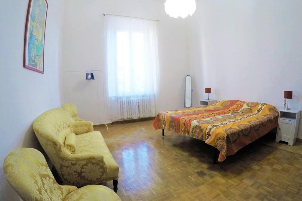 Gabry'S Home Three-Bedroom Big Apartment Near City Center & Train Station To Pisa And Florence & Ferries To Sardegna Corsica Livorno Exterior foto